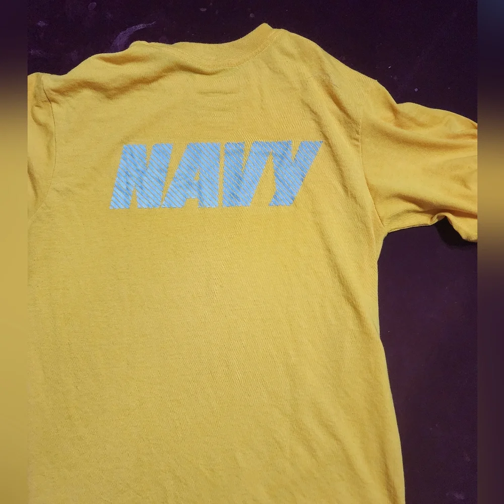 Authentic U.S. Navy T-shirt - Picture 6 of 9